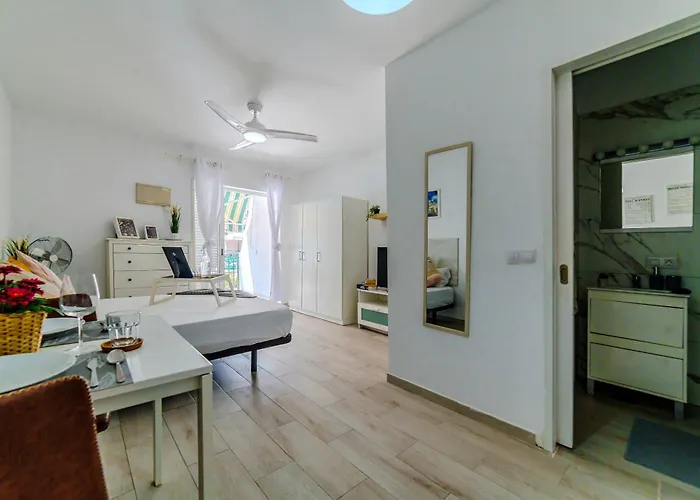 Apartamento Cómodo Y Acogedor Estudio En Tenerife Sur